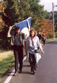 ... und in Kleinnaundorf dan wieder bergauf !