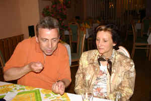 a02_organisator.jpg (66779 Byte)