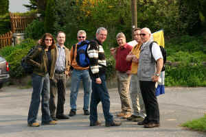 a05_wanderstart.jpg (106140 Byte)