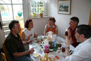 a29_fruehstueck.jpg (70696 Byte)